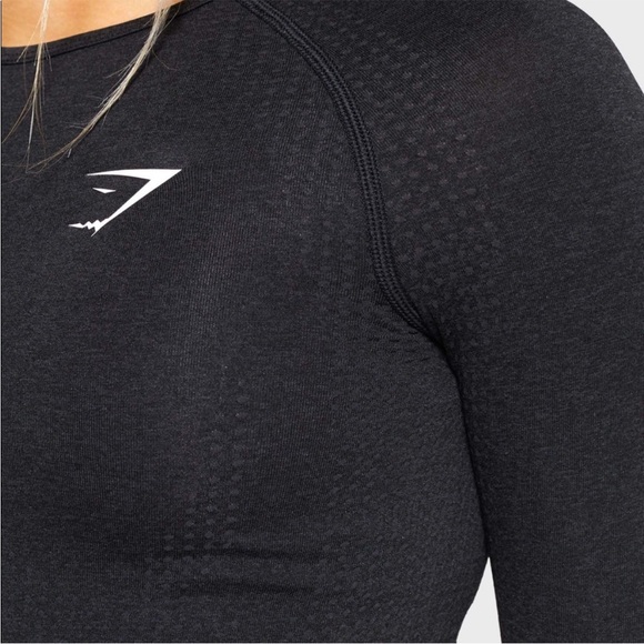 Gymshark Vital Seamless long sleeve black crop top BNWT SIZE XS - Picture 4 of 6